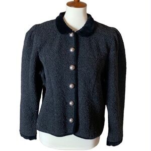 Astrifa Wool blend Bavarian jacket with velvet collar and trim Size 42 = Medium